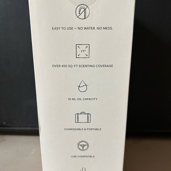 NEW Warm Gold Essential Oil Diffuser/ Waterless - Picture 2 of 4